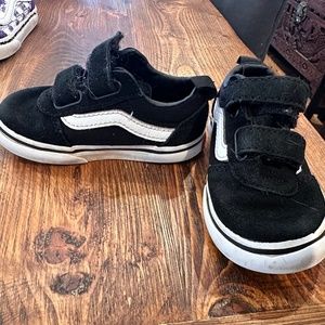 Black and white Toddler Vans Size 6